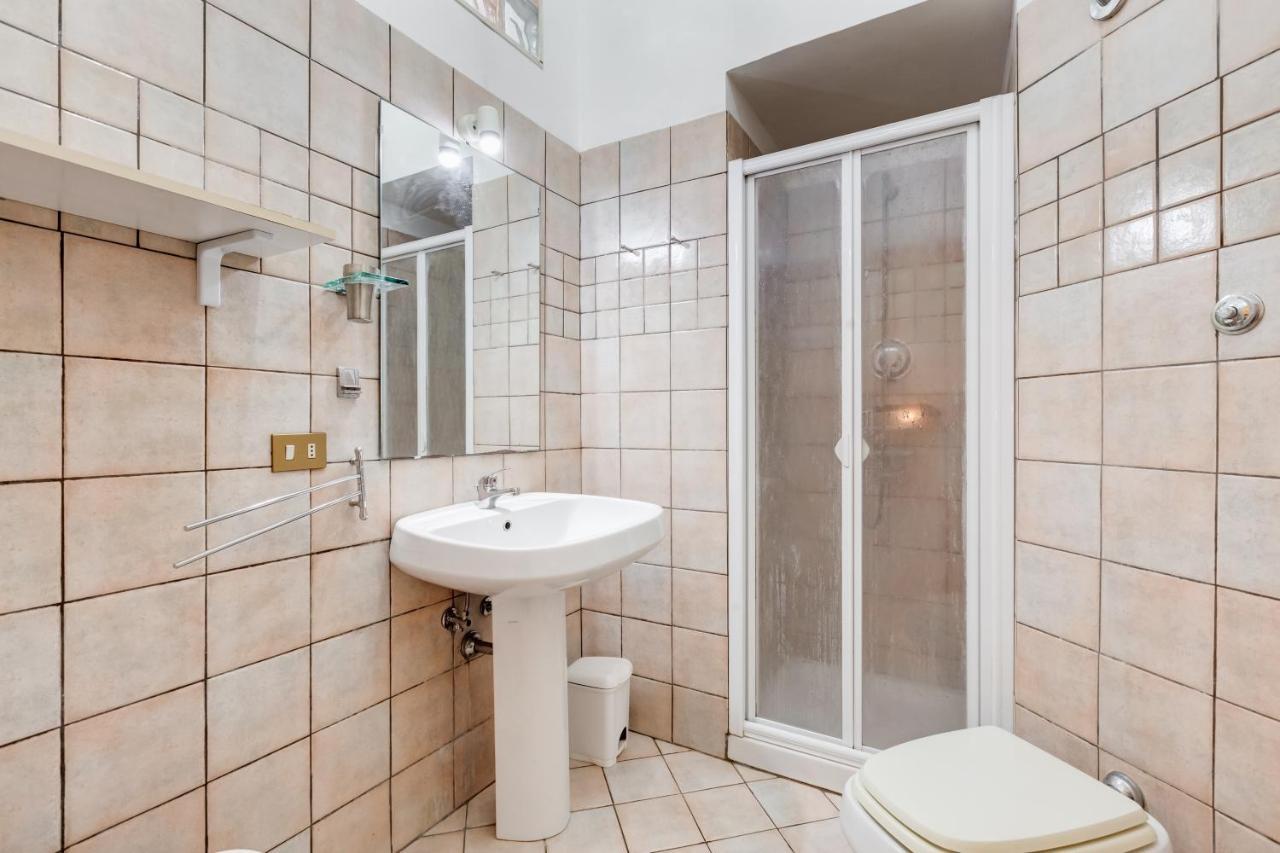 Appartamento Con 3 Camere Da Letto E 2 Bagni Vicino Al Vaticano Roma Exterior foto